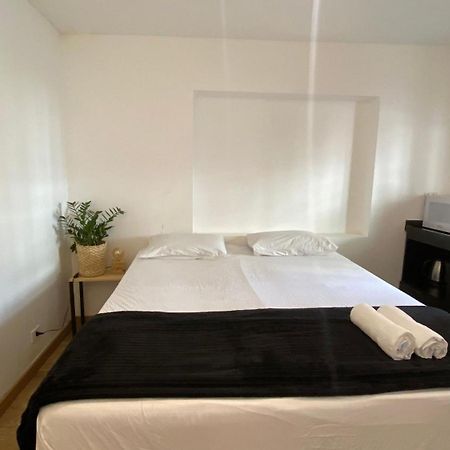 Studios E Quartos Privativos Na Chacara Santo Antonio São Paulo Luaran gambar